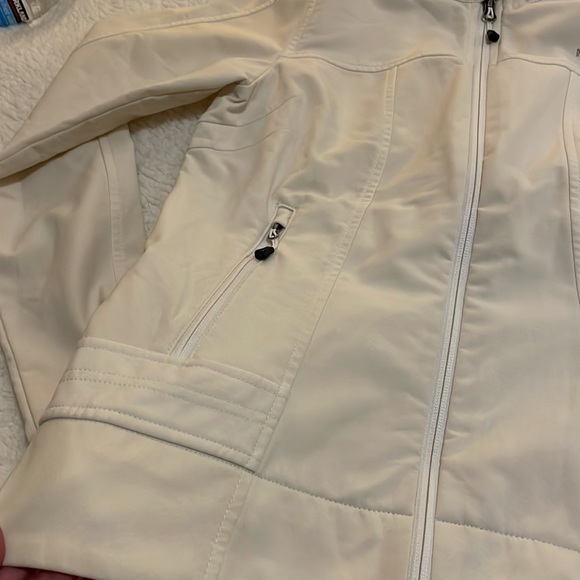 North Face Jacket Size S - Picture 3 of 7